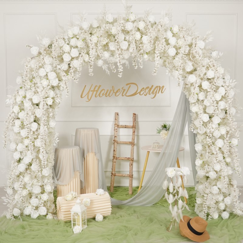 Table Runner - Luksusowe kwiaty sztuczne 5D: białe róże,
